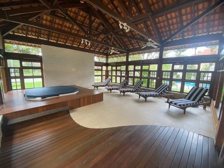 Casa na melhor localização de Juquehy a 50 metros da praia
