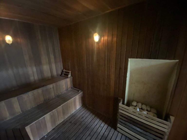 Casa em Juquehy. Ótima localização a 50 m da praia