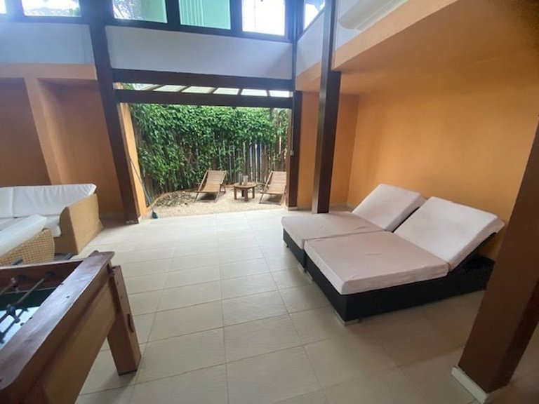 House in Juquehy. Great location 50m from the beach