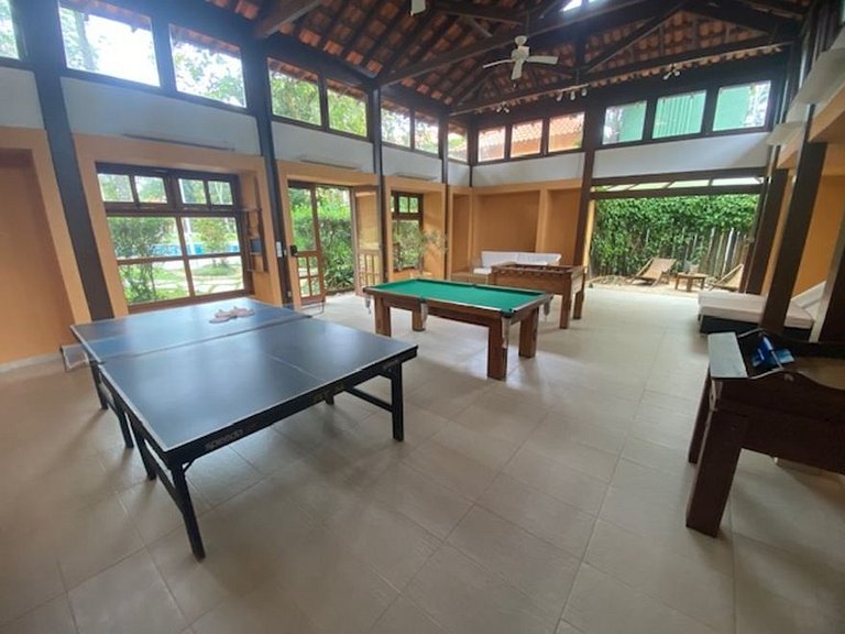 House in Juquehy. Great location 50m from the beach