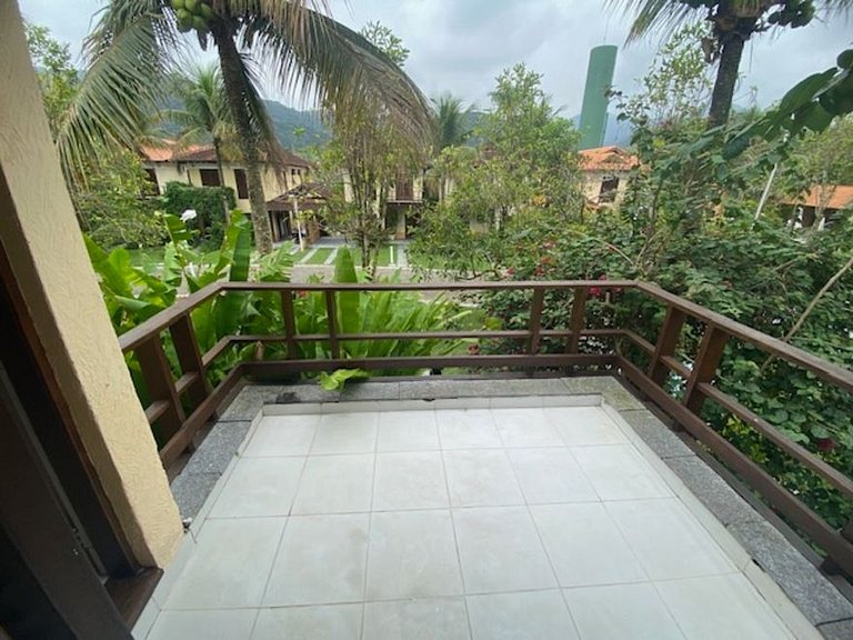 House in Juquehy. Great location 50m from the beach