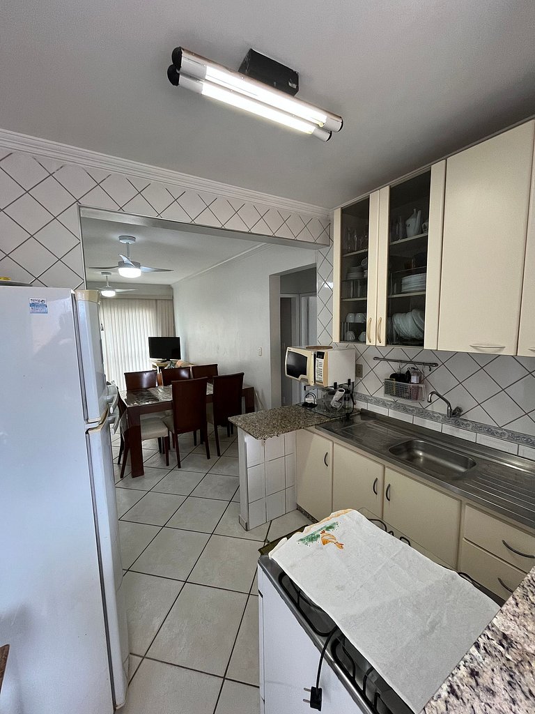Comfortable Apartment 350m from the Beach in Guarujá
