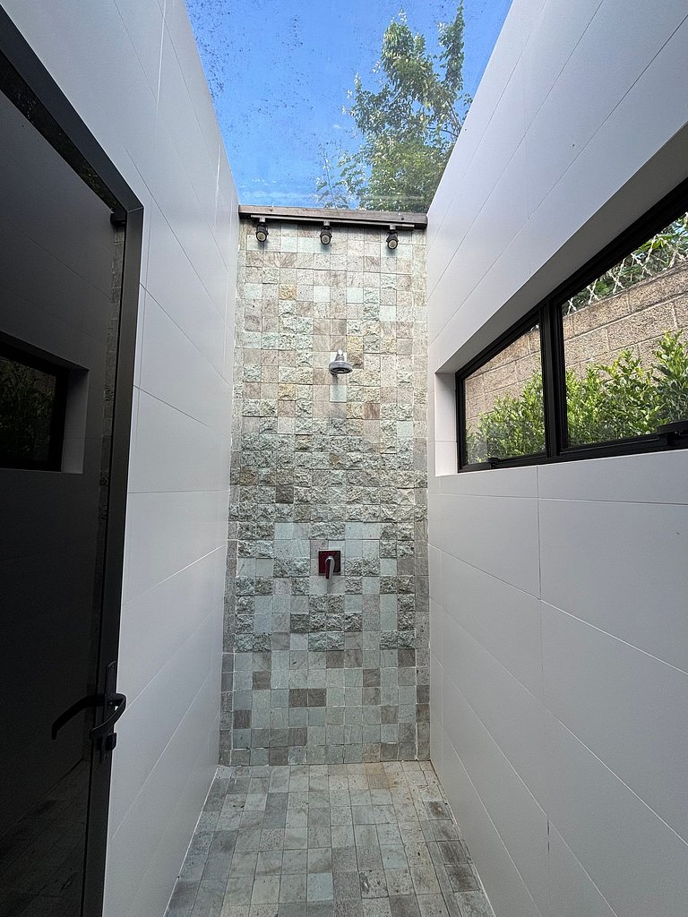 Country House in Itatiba: Next to Doda Training and Greenhou