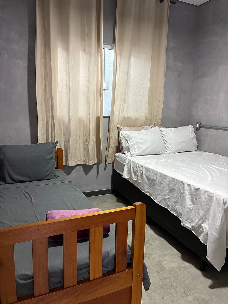 Suite p/ 3 Pessoas na Praia de Massaguaçu