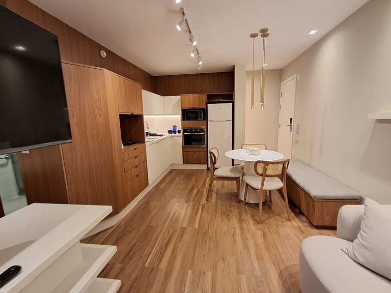 Studio perto do Hospital São Paulo e Metro Saúde