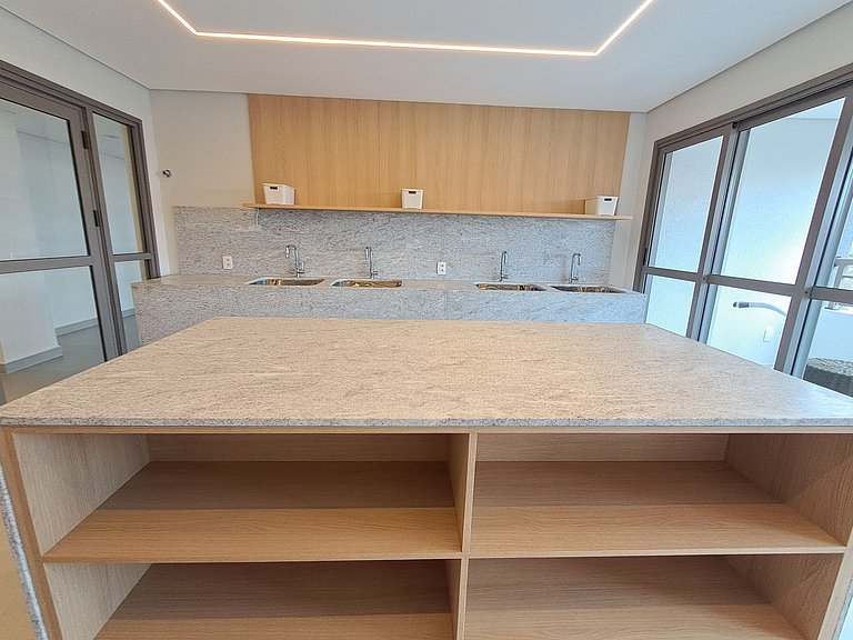 Studio perto do Hospital São Paulo e Metro Saúde