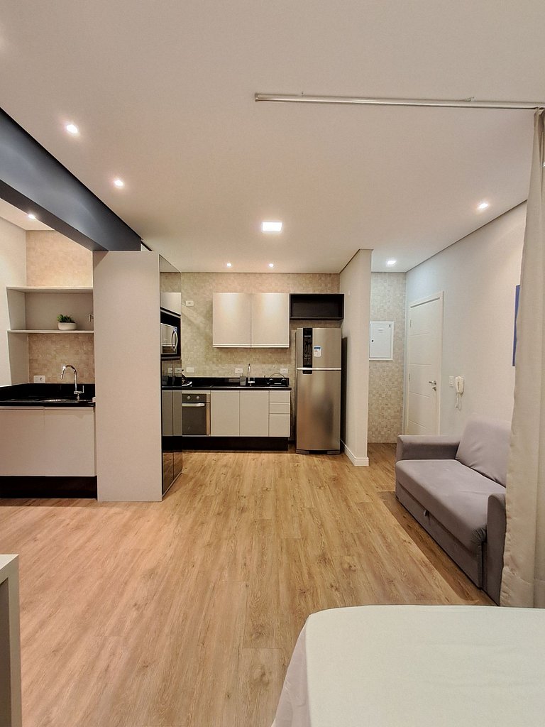 Studio near UMC and Mogi Shopping with parking