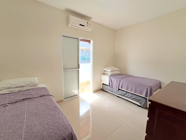 Sobrado Amplo no Morada da Praia